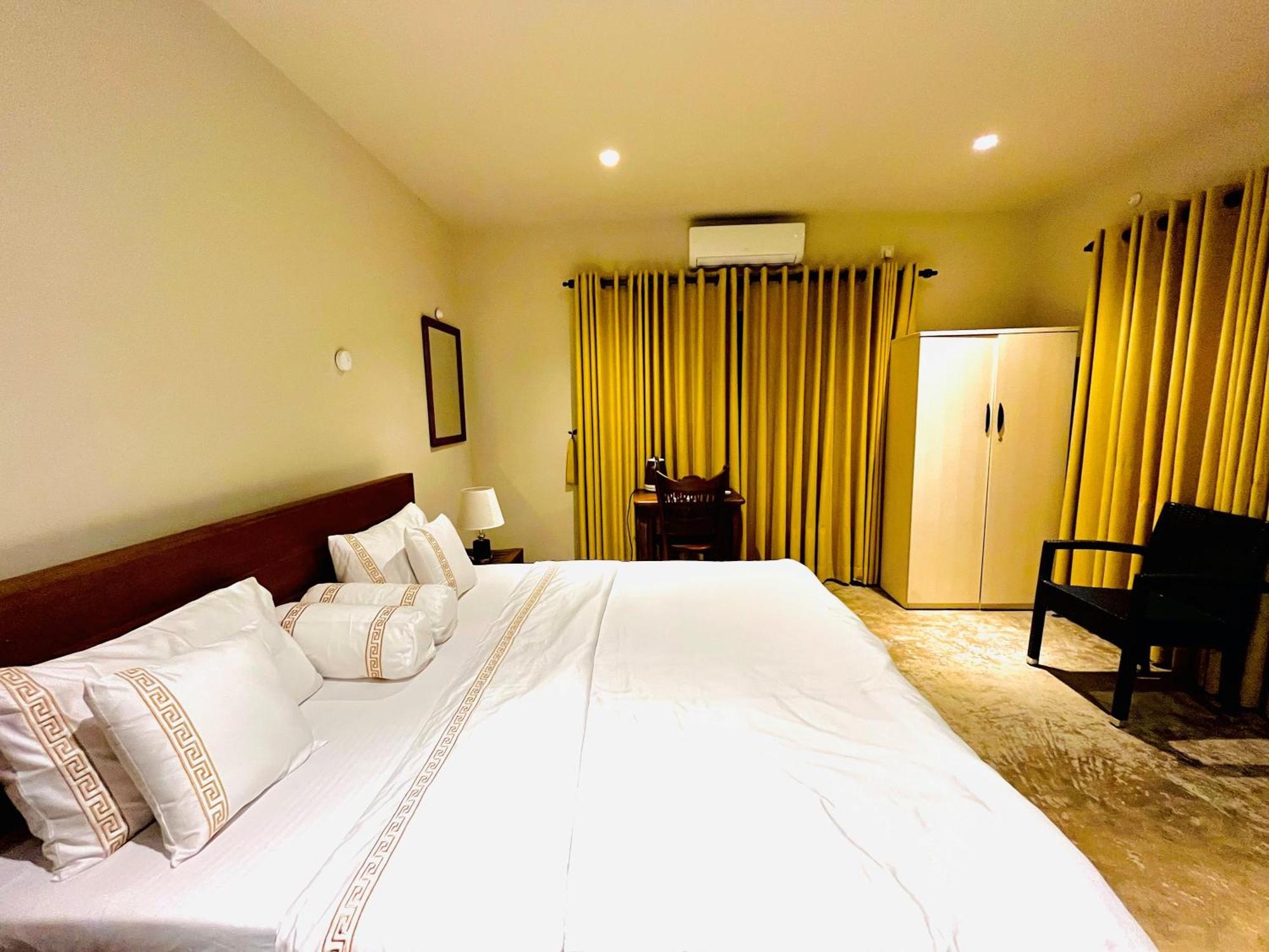 Ceylon Kingsmen Garden Hotel - Katunayake Negombo Ngoại thất bức ảnh